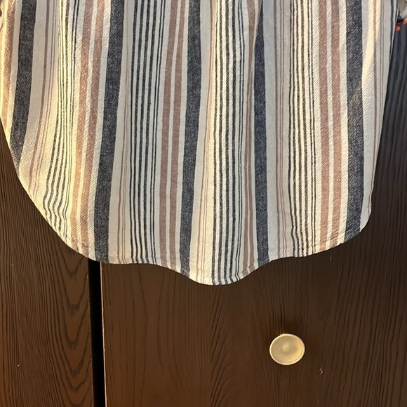 For Cynthia part linen large sleeved top. Size Large. - Picture 5 of 11